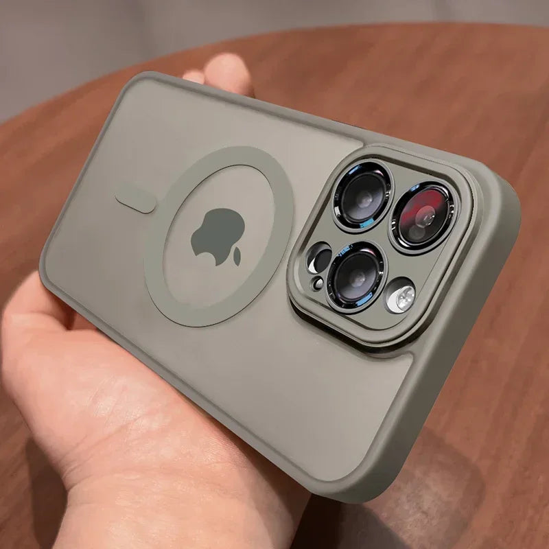 Magnetische Luxe Matte Doorschijnend Armor Schokbestendig Case Voor iPhone 16 15 14 13 12 11 Pro Max Voor Magsafe Draadloze Lading Cover